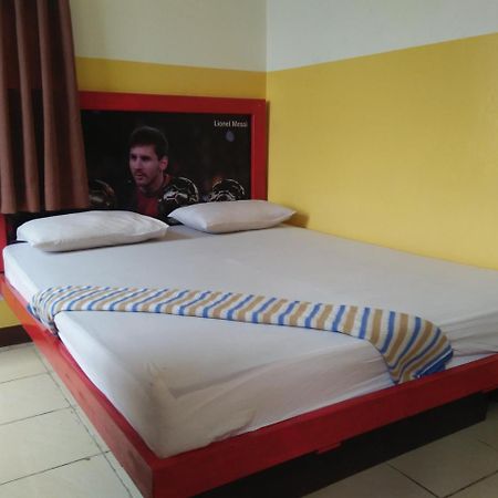 Wisma Bintang Lima Ξενοδοχείο Pekanbaru Εξωτερικό φωτογραφία